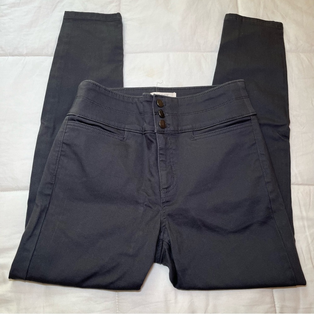 Loft High Waisted Jeans- Size 6 NWOT